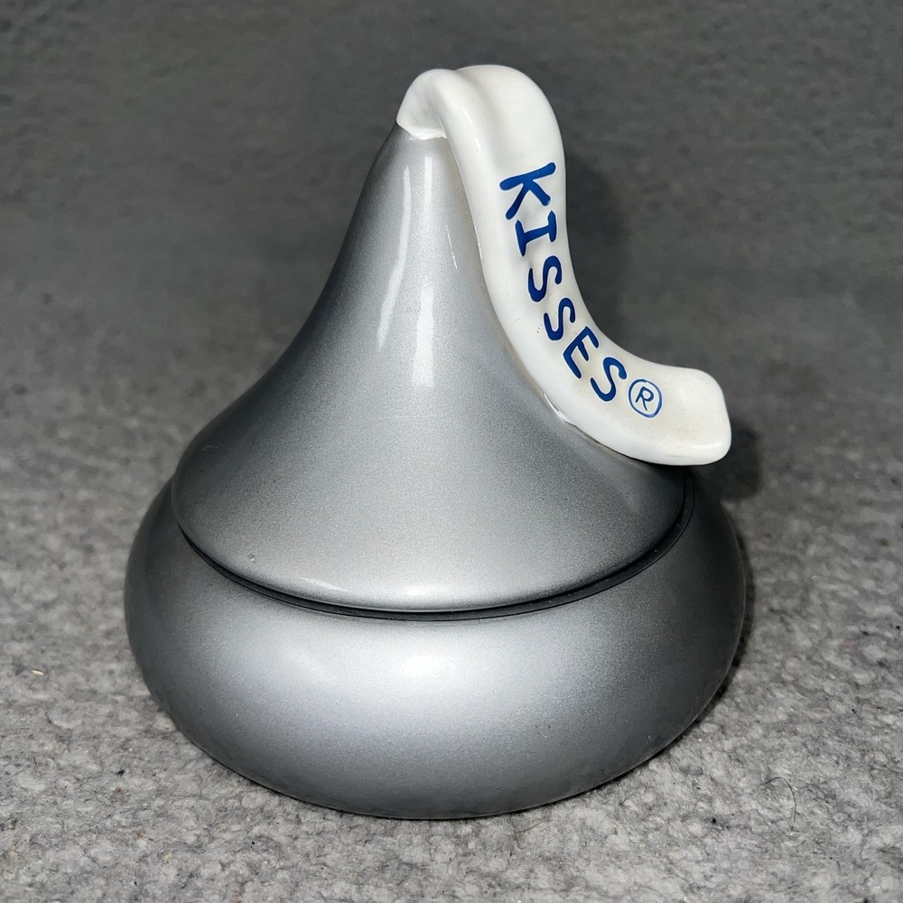 NWOT Galerie‎ Silver Hershey Kiss Covered Candy Dish Trinket Box 4 3/4" Ceramic